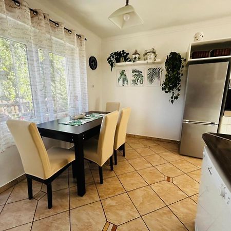 Gabi Apartman Gyenesdiás Exterior foto